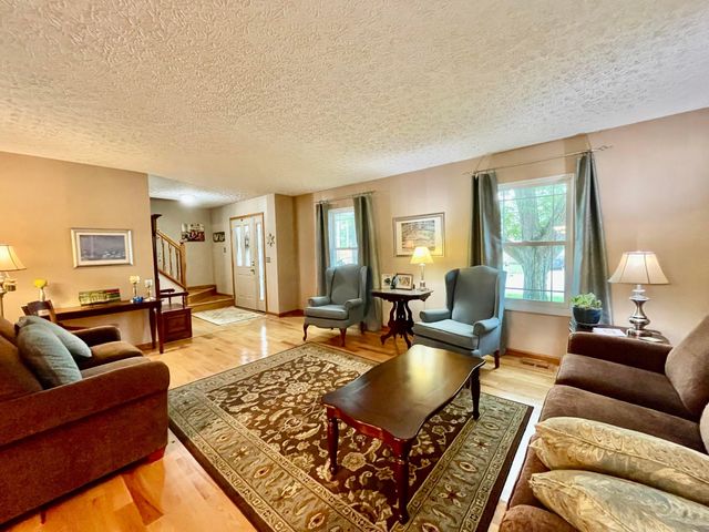 7700 Schoolway Court, Dublin, OH 43016