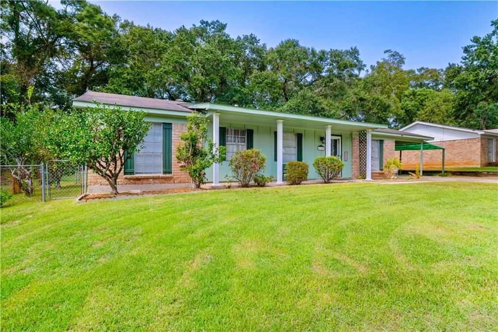 1708 Andover Boulevard, Mobile, AL 36609 — photo 2