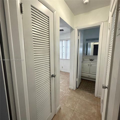 2826 Van Buren St 8, Hollywood, FL 33020