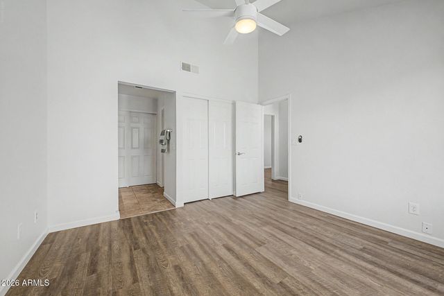 3301 E KELTON Lane 103, Phoenix, AZ 85032