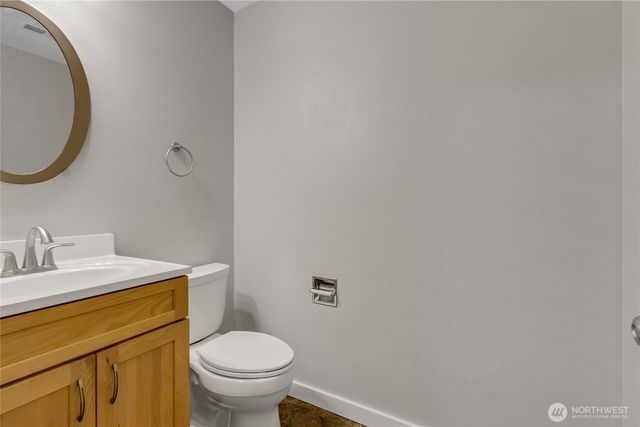 2613 SW 340th Place, Federal Way, WA 98023