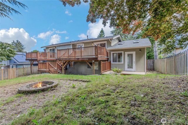 2613 SW 340th Place, Federal Way, WA 98023