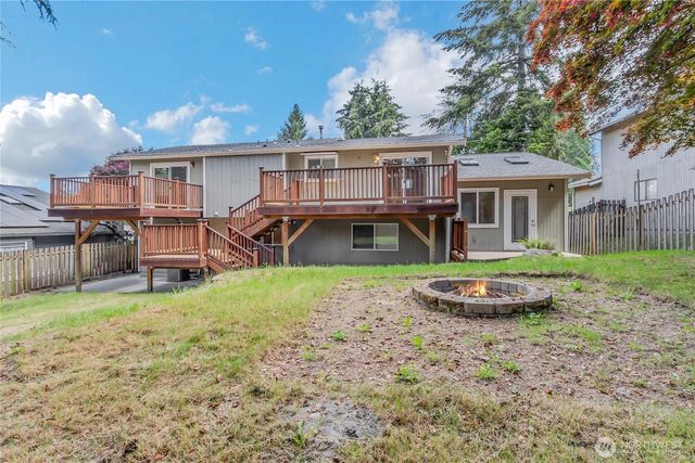 2613 SW 340th Place, Federal Way, WA 98023