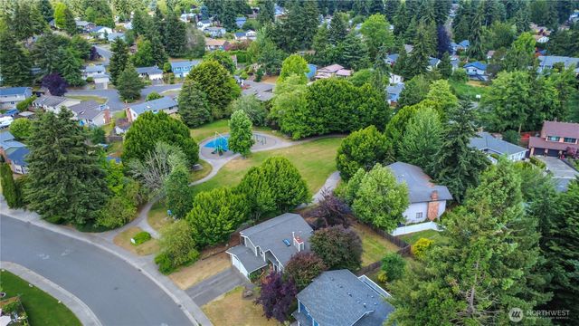 2613 SW 340th Place, Federal Way, WA 98023