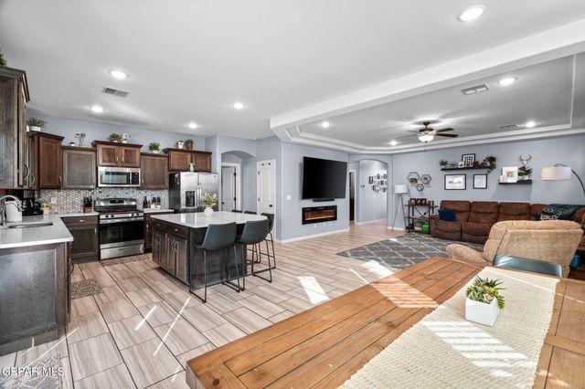 6613 FLORES Lane, El Paso, TX 79932