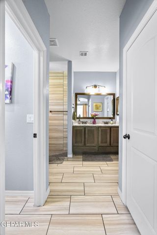 6613 FLORES Lane, El Paso, TX 79932