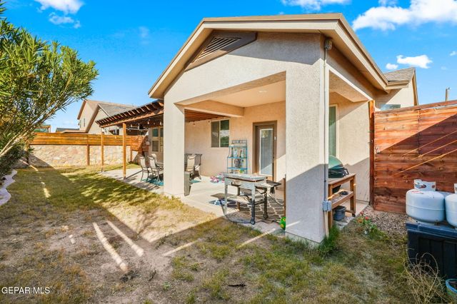 6613 FLORES Lane, El Paso, TX 79932