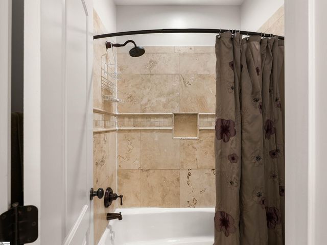 303 Cypress Point Court, Spartanburg, SC 29306