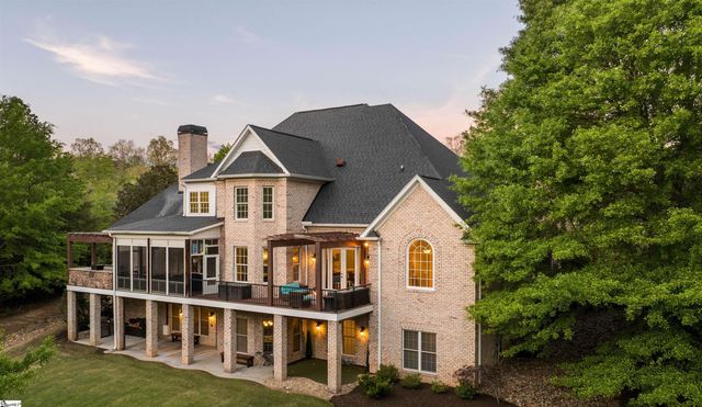 303 Cypress Point Court, Spartanburg, SC 29306