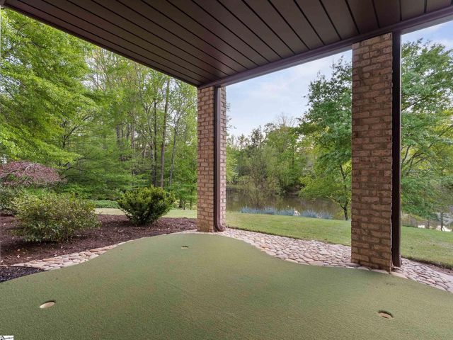 303 Cypress Point Court, Spartanburg, SC 29306