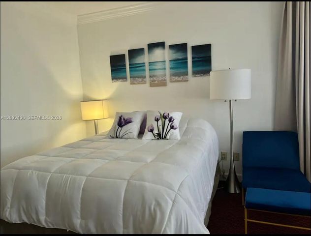 19201 Collins Avenue 644, Sunny Isles Beach, FL 33160