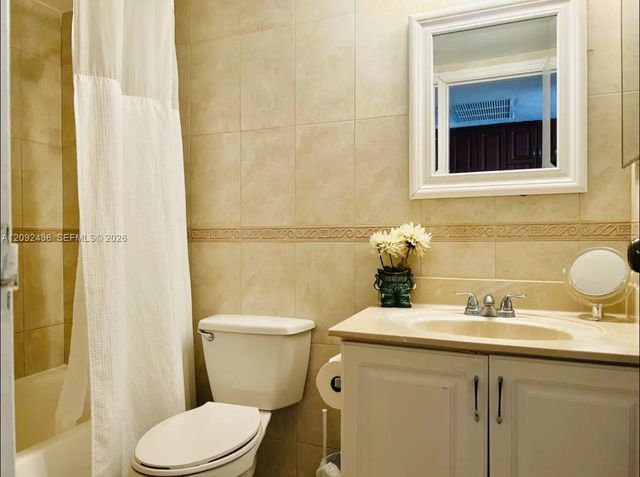 19201 Collins Avenue 644, Sunny Isles Beach, FL 33160