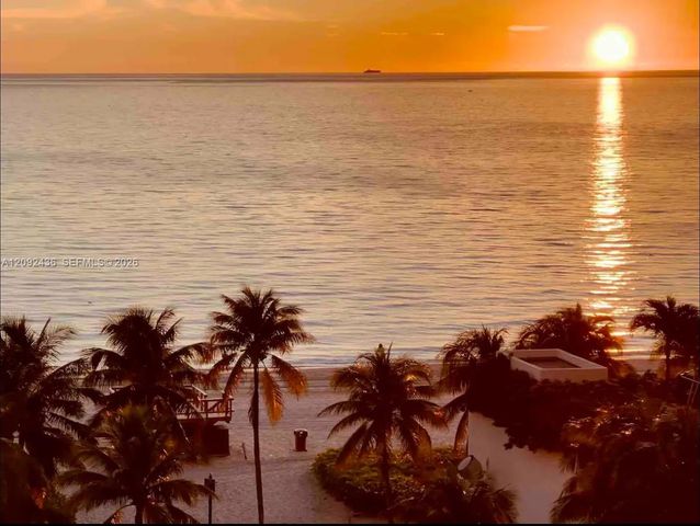19201 Collins Avenue 644, Sunny Isles Beach, FL 33160