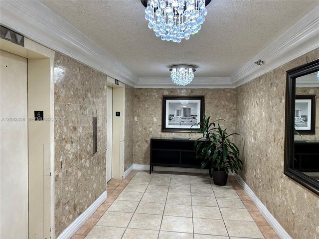 19201 Collins Avenue 644, Sunny Isles Beach, FL 33160