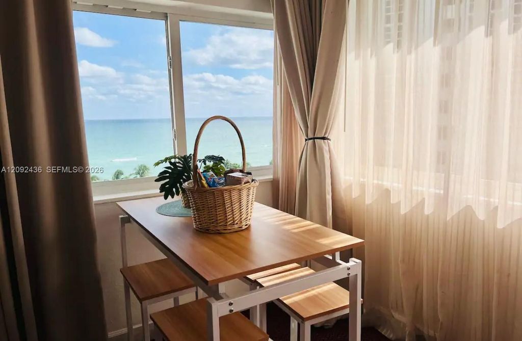 19201 Collins Avenue 644, Sunny Isles Beach, FL 33160