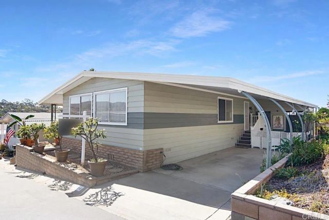 1930 W San Marcos 204, San Marcos, CA 92078