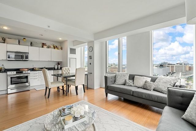 2 Earhart 1103, Cambridge, MA 02141
