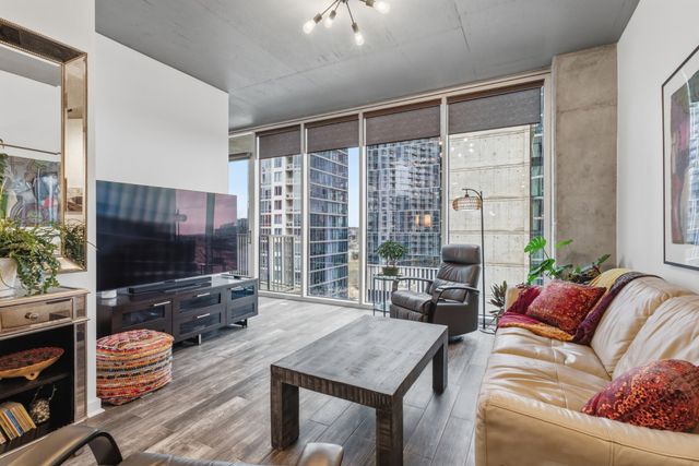 301 Demonbreun St Unit 1513, Nashville, TN 37201