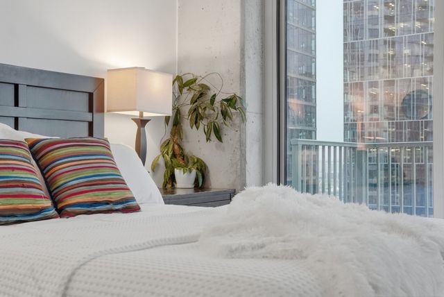 301 Demonbreun St Unit 1513, Nashville, TN 37201