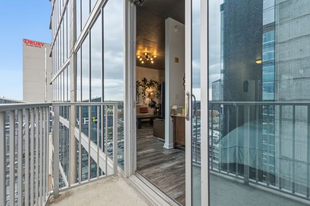 301 Demonbreun St Unit 1513, Nashville, TN 37201