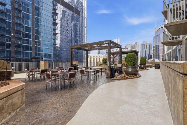 301 Demonbreun St Unit 1513, Nashville, TN 37201