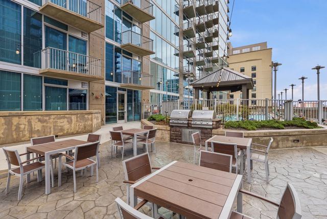 301 Demonbreun St Unit 1513, Nashville, TN 37201