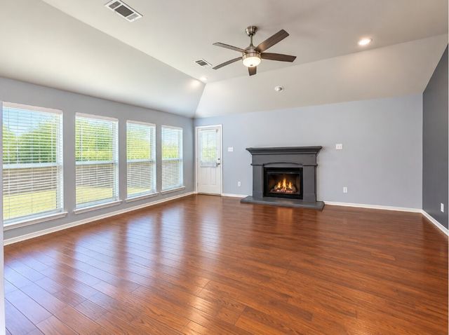 5805 Ozark Drive, Fort Worth, TX 76131
