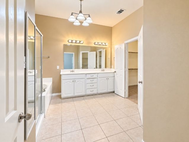5805 Ozark Drive, Fort Worth, TX 76131