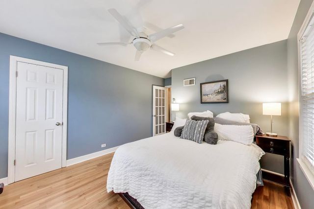 511 S Hi Lusi Avenue, Mount Prospect, IL 60056