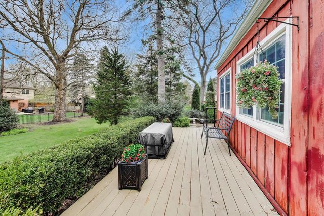 511 S Hi Lusi Avenue, Mount Prospect, IL 60056