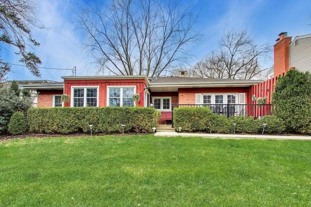 511 S Hi Lusi Avenue, Mount Prospect, IL 60056