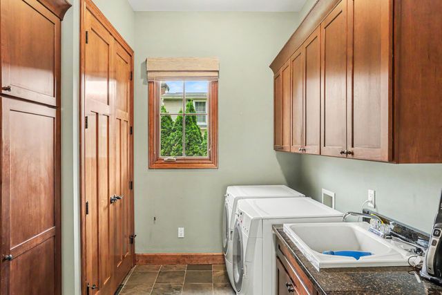 1523 Villa Road, Birmingham, MI 48009