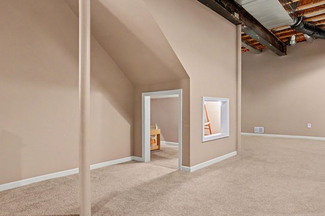 1523 Villa Road, Birmingham, MI 48009