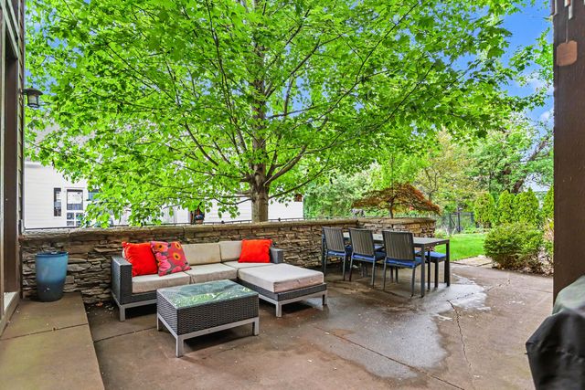 1523 Villa Road, Birmingham, MI 48009