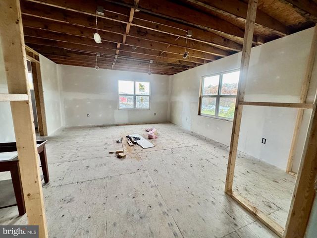 13100 BEDFORD RD NE, Cumberland, MD 21502