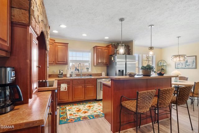 304 Alpha Road, Newport, TN 37821