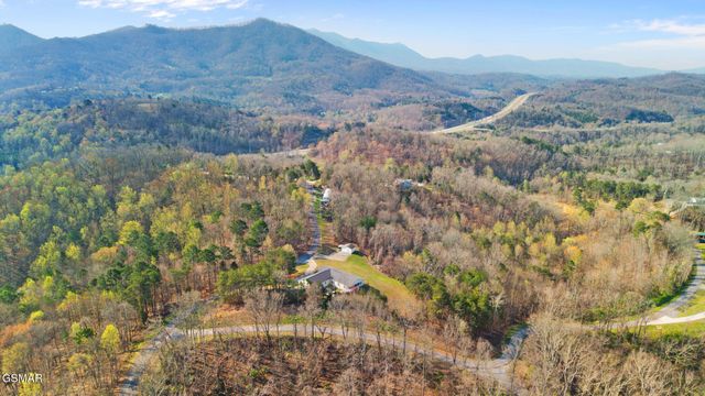 304 Alpha Road, Newport, TN 37821