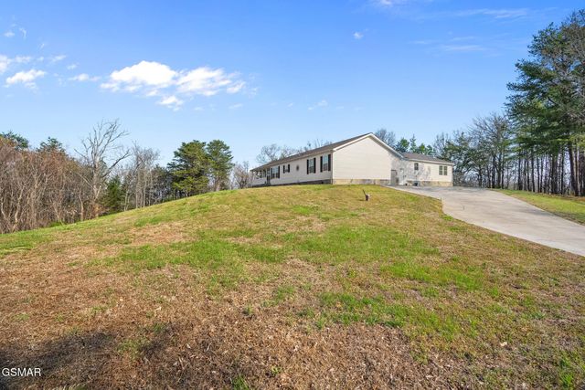 304 Alpha Road, Newport, TN 37821