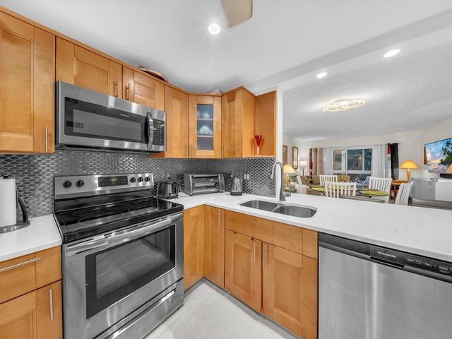2515 NE 1st Court 314, Boynton Beach, FL 33435