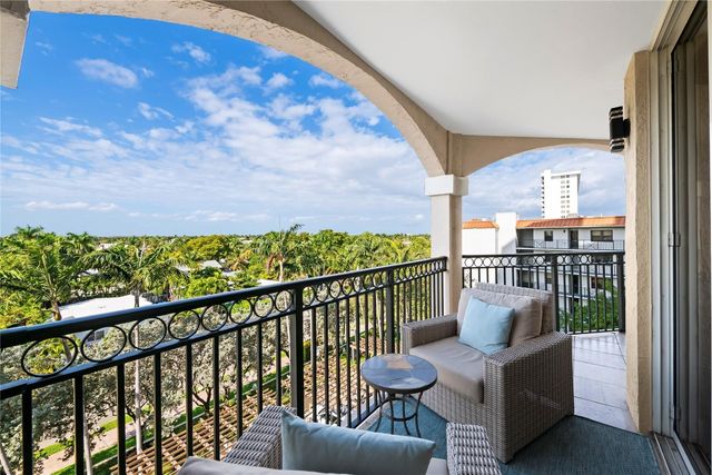 2011 N Ocean Boulevard 504, Fort Lauderdale, FL 33305