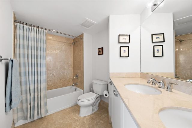 2011 N Ocean Boulevard 504, Fort Lauderdale, FL 33305