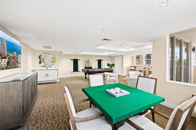 2011 N Ocean Boulevard 504, Fort Lauderdale, FL 33305