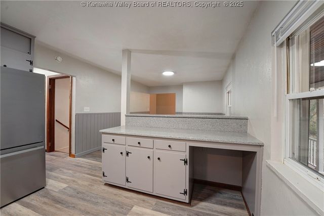 37 Lake Shore Drive, Charleston, WV 25313