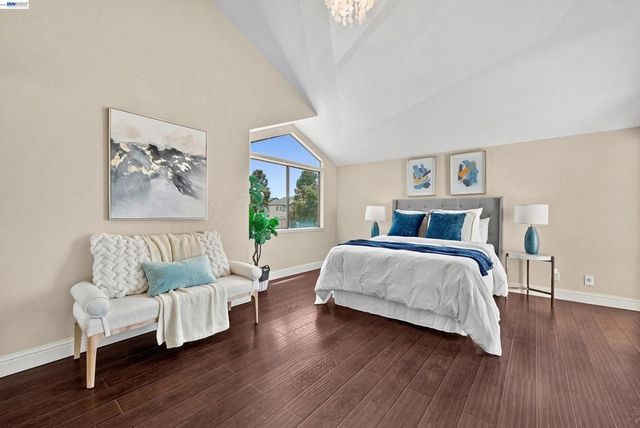 701 Ironwood Rd, Alameda, CA 94502