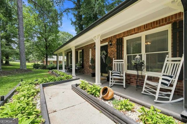 716 County Line Auburn Road, Winder, GA 30680