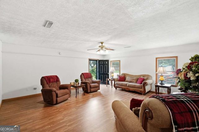 716 County Line Auburn Road, Winder, GA 30680