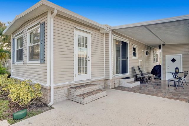 2301 SW 86th Terrace, Davie, FL 33324