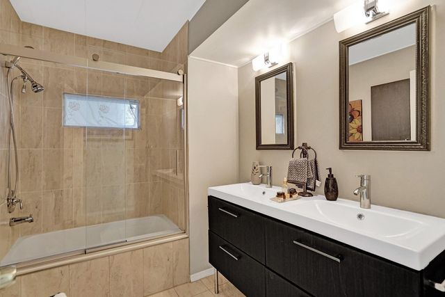 2301 SW 86th Terrace, Davie, FL 33324