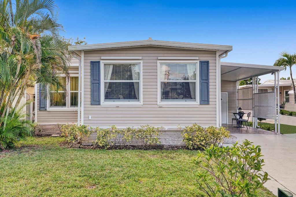 2301 SW 86th Terrace, Davie, FL 33324