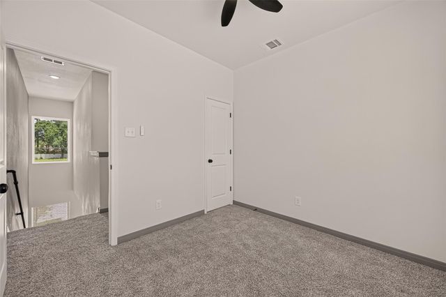 8306 Tidwell Road B, Houston, TX 77028